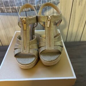 Michael Kors Berkley Pale Gold Metallic Linen Wedge